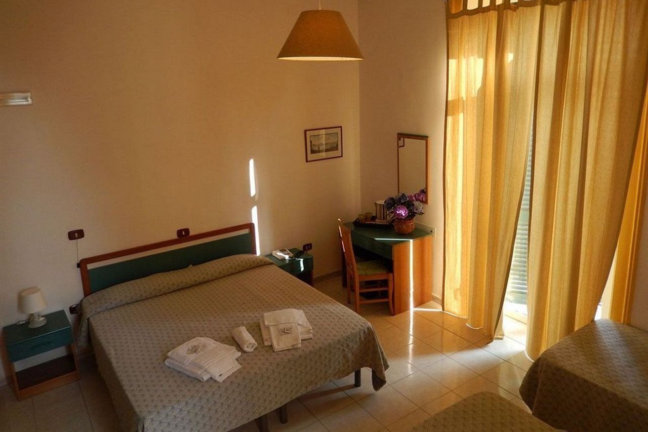 Hotel Le Orchidee Neapol Exteriér fotografie